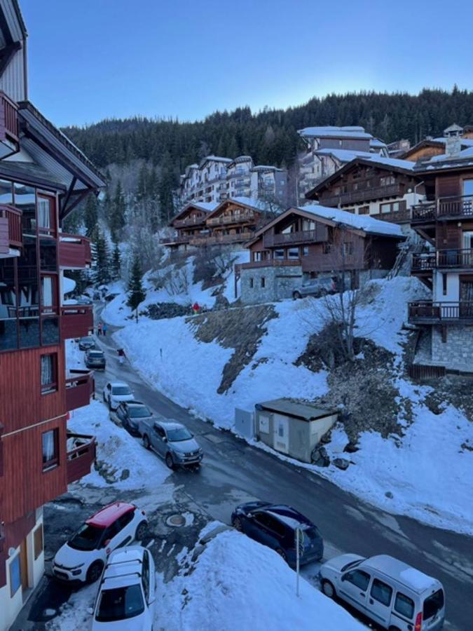 Appartement La Tania 2 Pieces Garage Dans Chalet Pied Pistes Exterior foto